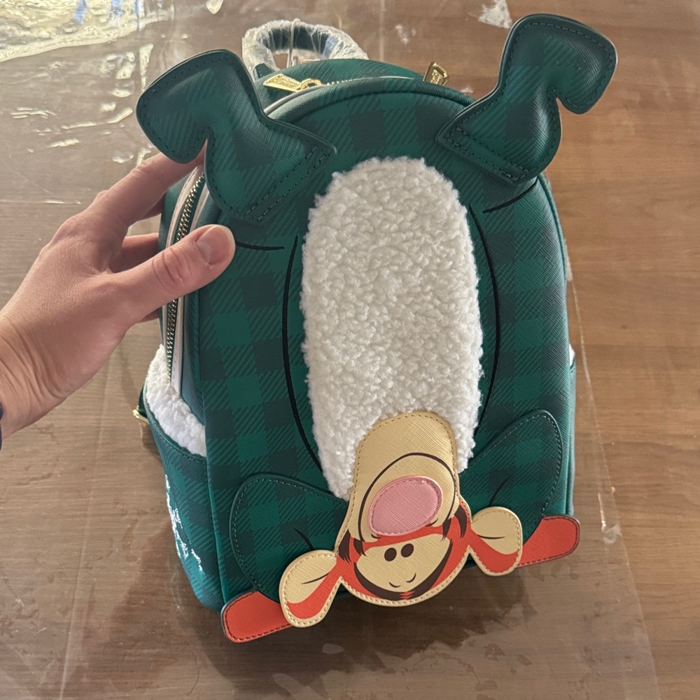 NWT Disney Winnie the Pooh loungefly backpack
